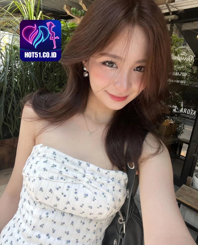 Trevor Steele HOT51.CO.ID