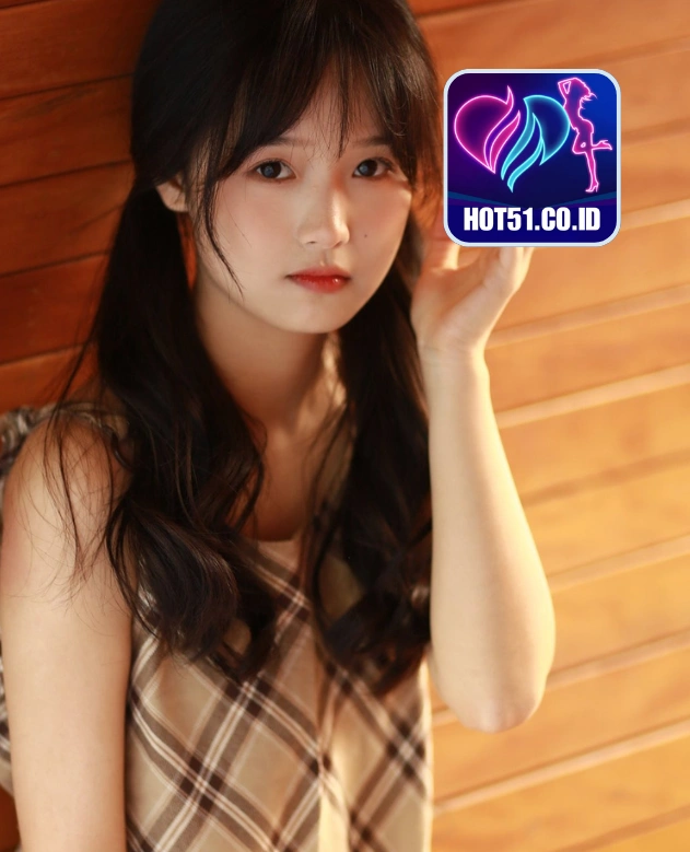 Aaron Mitchell HOT51.CO.ID