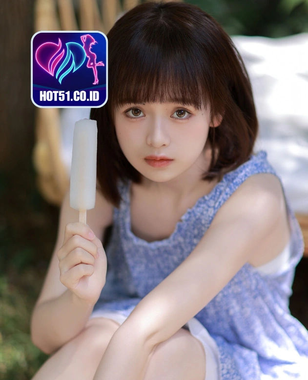 Adrian Long-HOT51.CO.ID