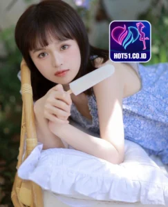 Adrian Long-HOT51.CO.ID