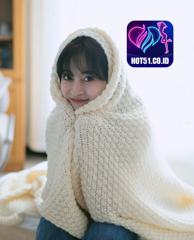 Adrian Mitchell-HOT51.CO.ID