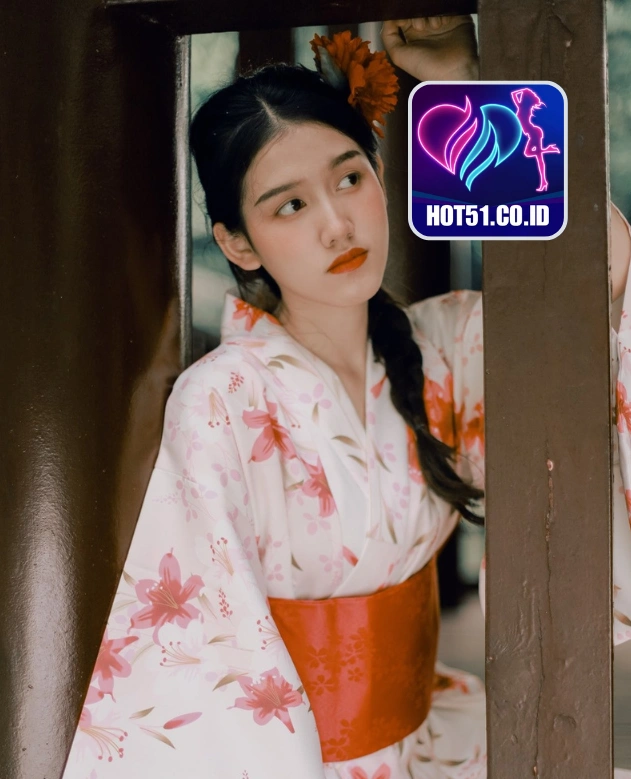 Bethany Caldwell HOT51.CO.ID