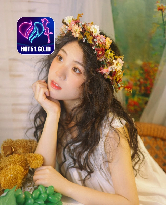 Ella Young Hot51.CO.ID