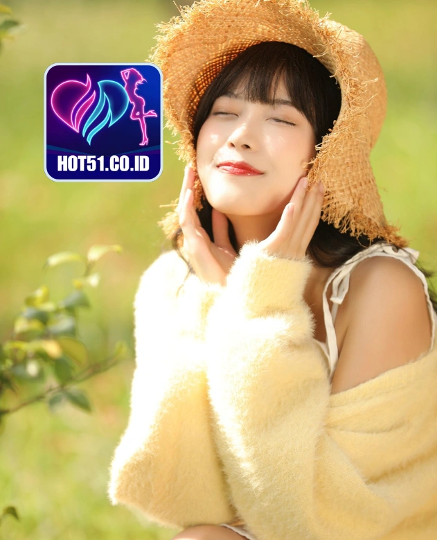 Elise Carter-Hot51.CO.ID