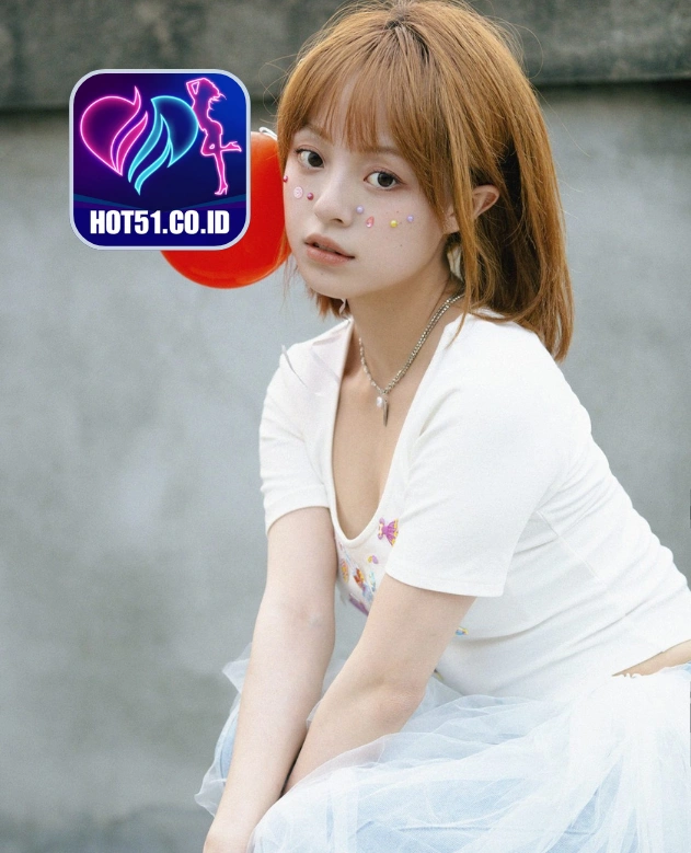 Finnley Brooks HOT51.CO.ID