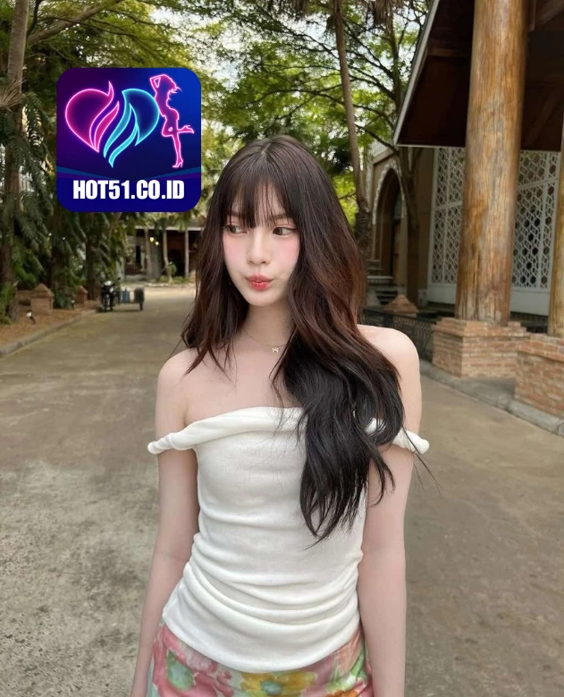 Gavin Adams HOT51.CO.ID