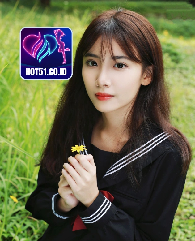 Grant Lewis-Hot51.CO.ID