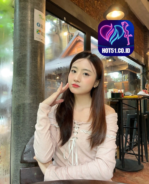 Julia Evans HOTL51.CO.ID