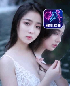 Julian White-Hot51.CO.ID