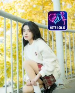 Laura Bennett-HOT51.CO.ID