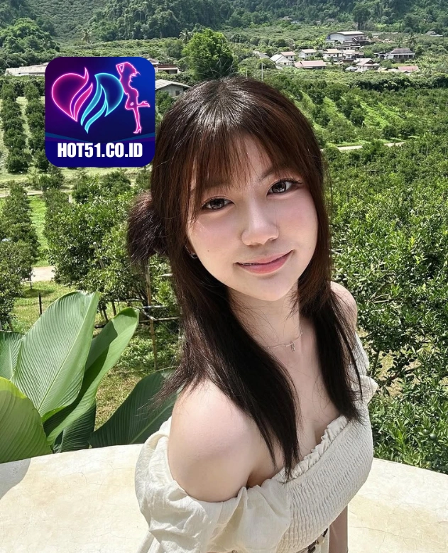 Lillian Barber HOT51.CO.ID