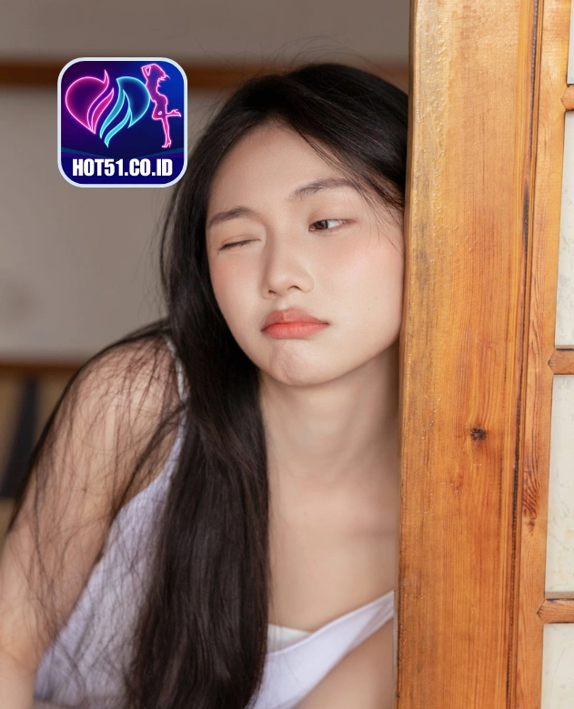 Nicholas Ward-Hot51.CO.ID