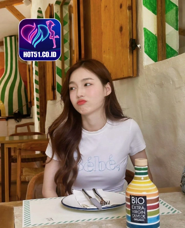 Ryan Adams Hot51.CO.ID