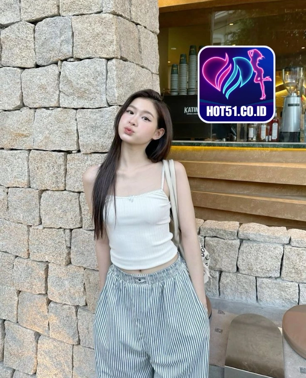 Ryan Bell-Hot51.CO.ID