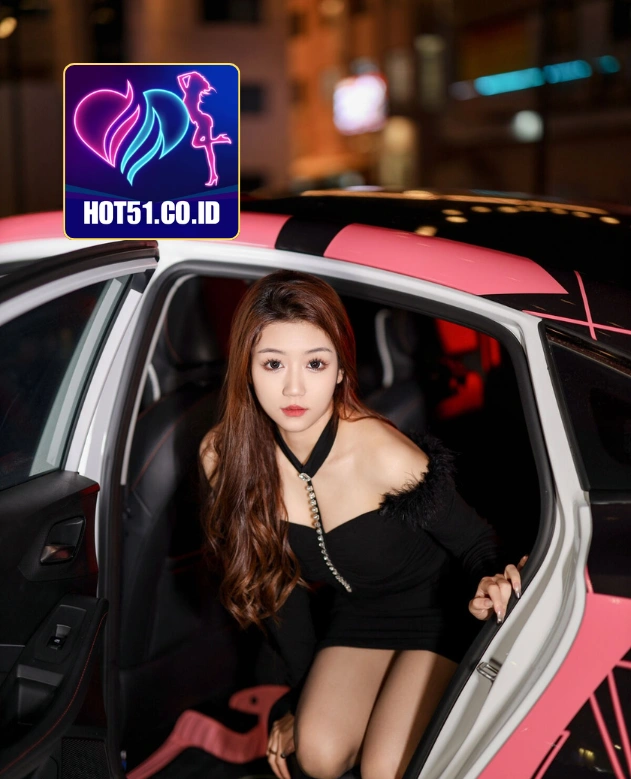 Finn Thompson-Hot51.Co.Id