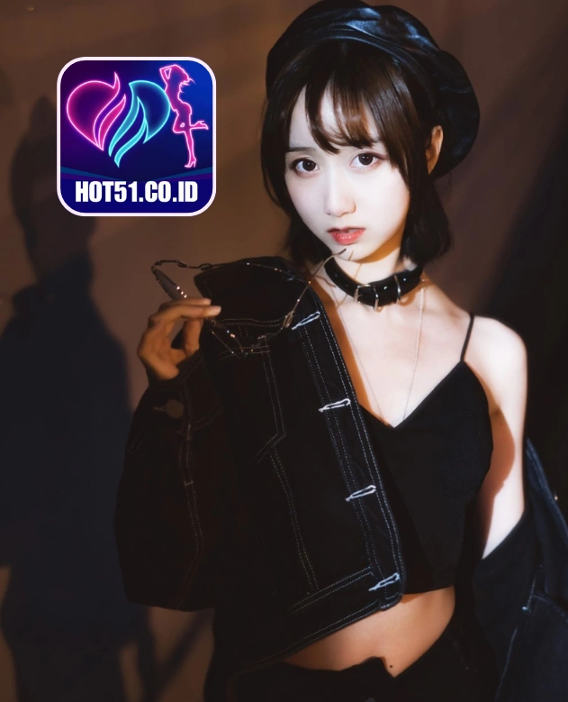 Jonathan Mitchell-HOT51.CO.ID