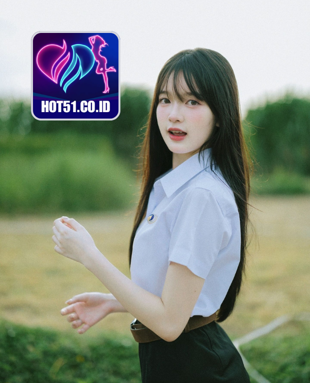 Lila Montgomery-HOT51.CO.ID