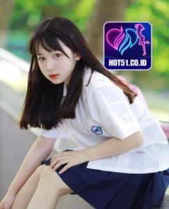 Lyra Pembroke-HOT51.CO.ID