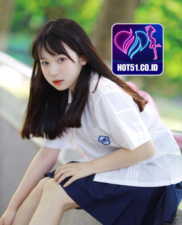 Lyra Pembroke-HOT51.CO.ID