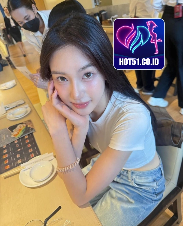 Mariah Johnson-HOT51.CO.ID