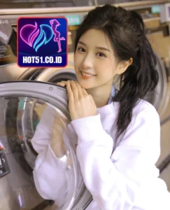 Olivia Reed-HOT51.CO.ID