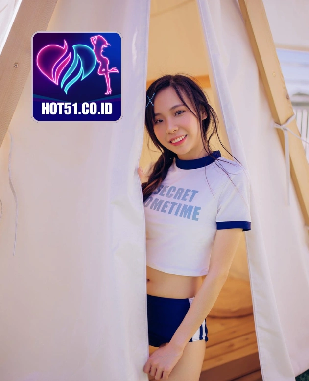 Ophelia Lane-HOT51.CO.ID