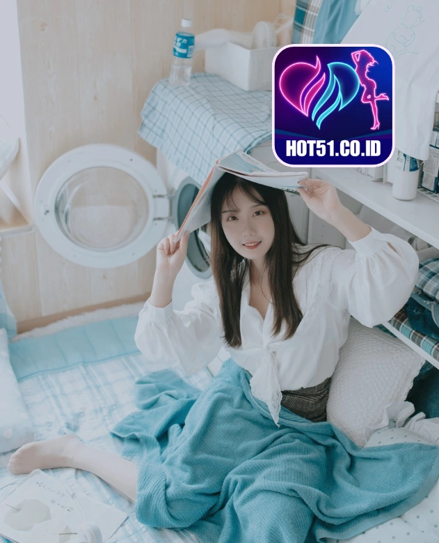 Sofia Edwards-HOT51.CO.ID