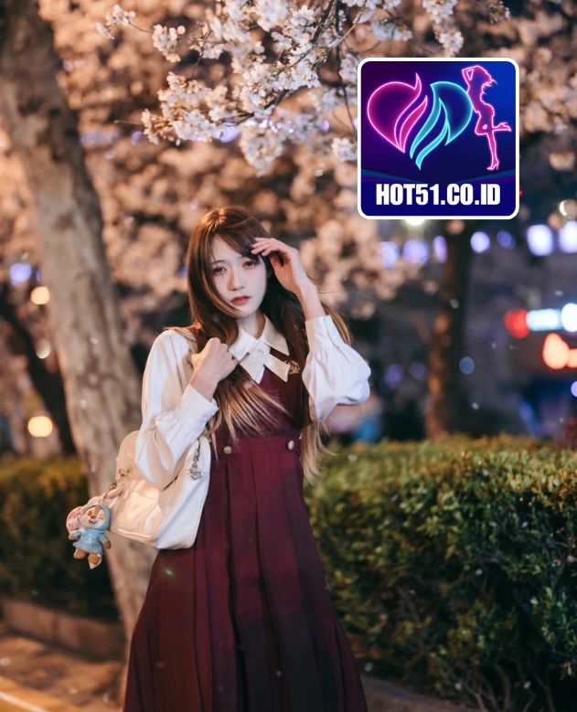 Aurora Richardson-HOT51.CO.ID