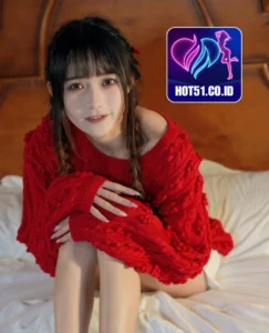 Daisy Collins-HOT51.CO.ID