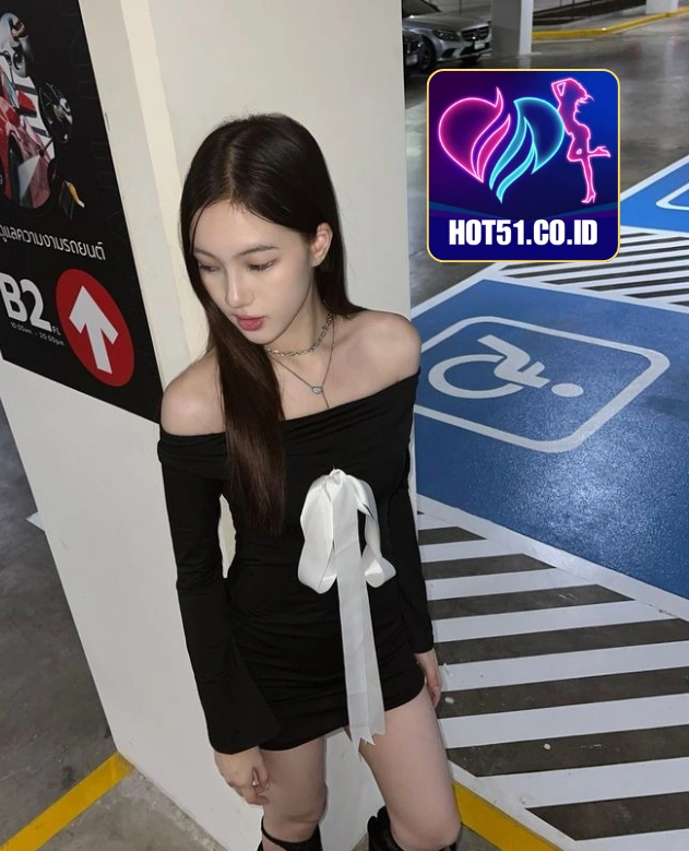 Easton Hayes-Hot51.Co.Id