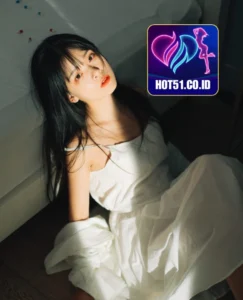 Gabriella Hayes-HOT51.CO.ID