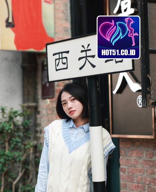 Lily Foster-HOT51.CO.ID