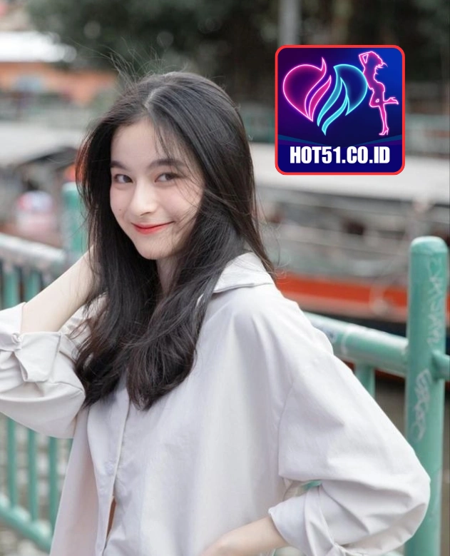 Aaron Cole-HOT51.CO.ID