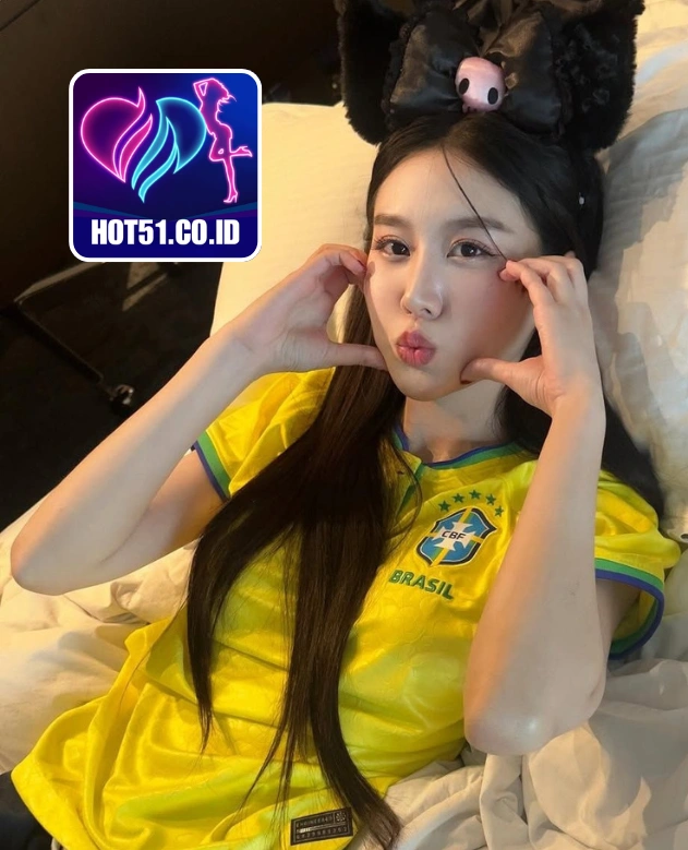 Adrian Blake-HOT51.CO.ID