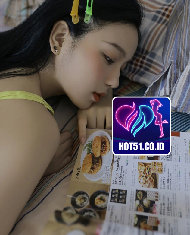 Isaac Sanders-HOT51.CO.ID