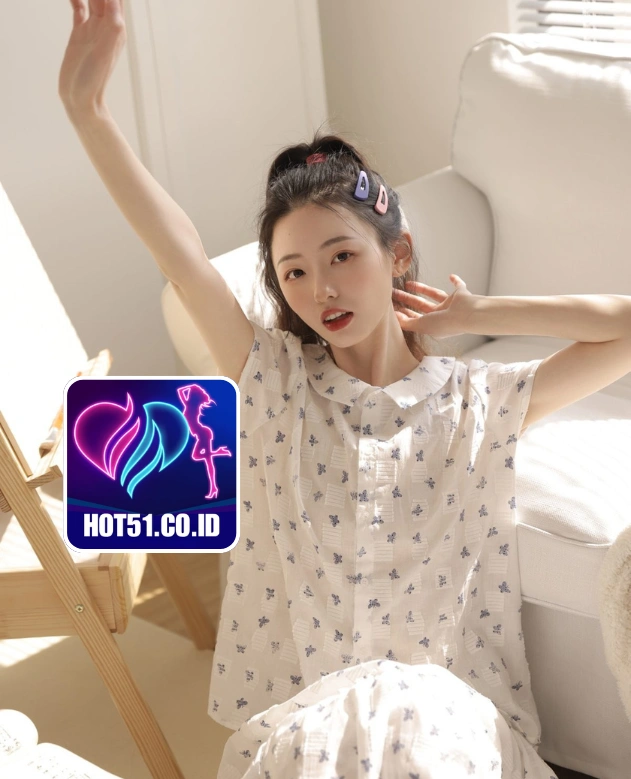 Nicholas Hayes-HOT51.CO.ID