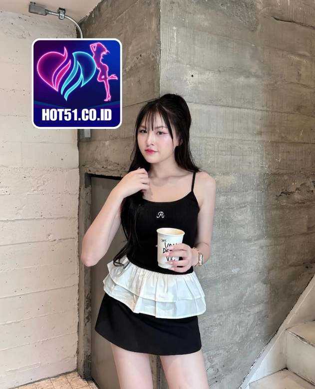 Odessa Adams-HOT51.CO.ID