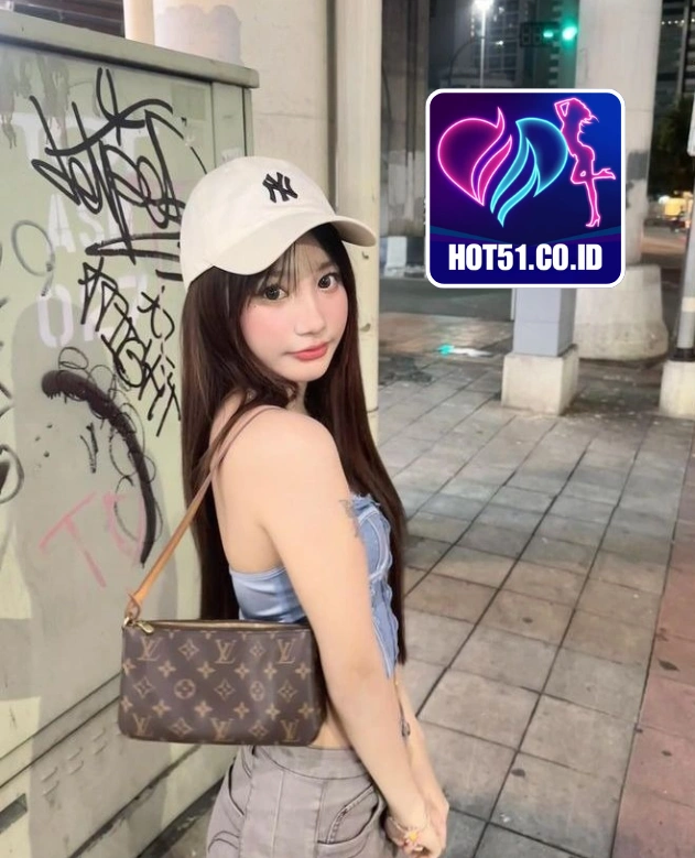 Odessa Adams-HOT51.CO.ID