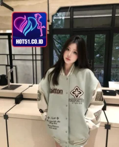 Victor Hayes-HOT51.CO.ID