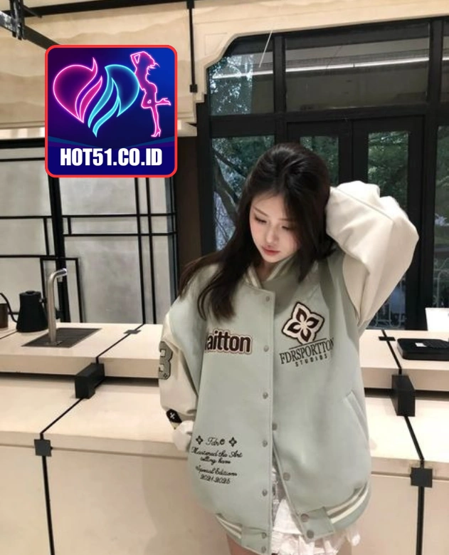 Victor Hayes-HOT51.CO.ID