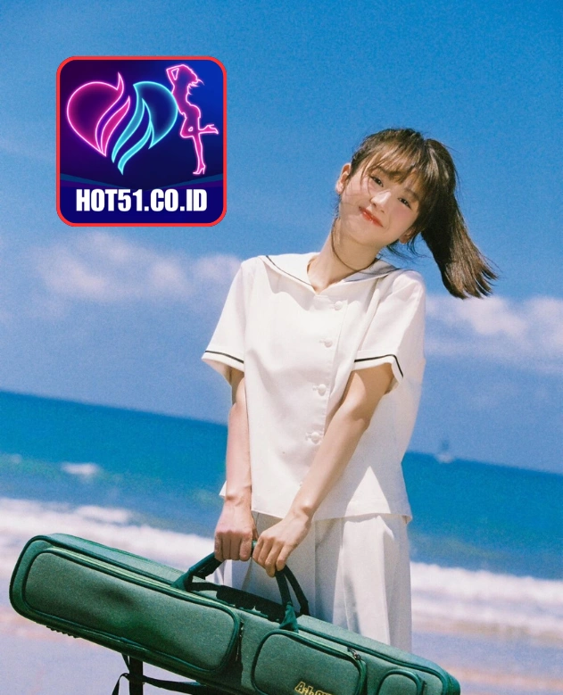 Isley Cole-HOT51.CO.ID