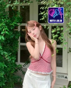 Vesper Hayes-HOT51.CO.ID