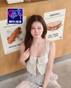 Brooklyn Morris-HOT51.CO.ID