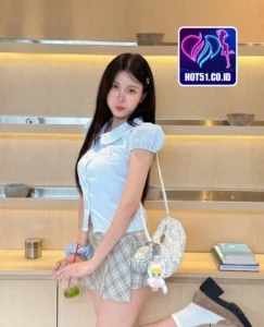 Violet Reed-HOT51.CO.ID