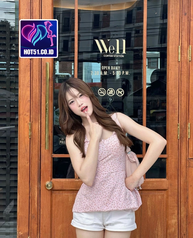Heidi Collins-HOT51.CO.ID