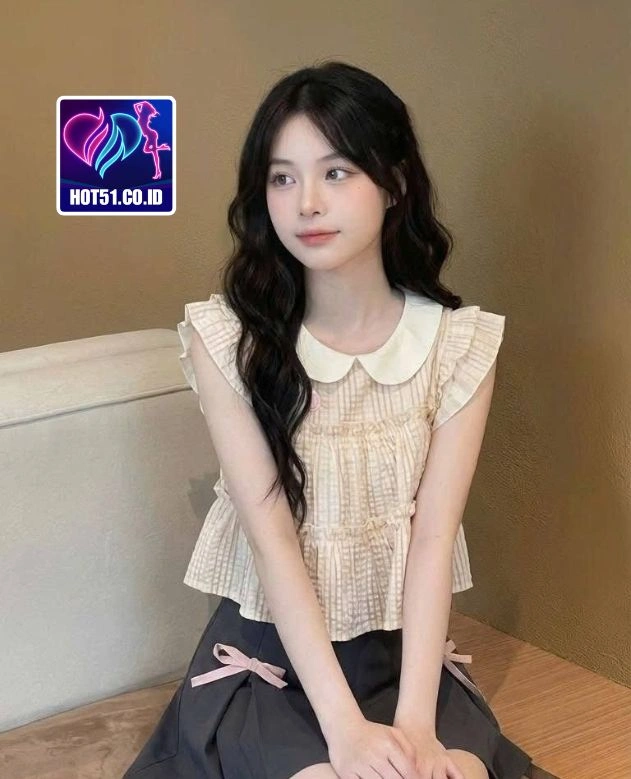 Putri Ayuningtyas-hot51.co.id