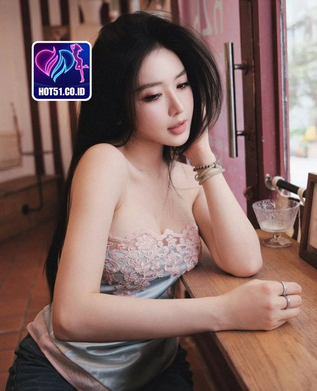 Emily Anderson-HOT51.CO.ID