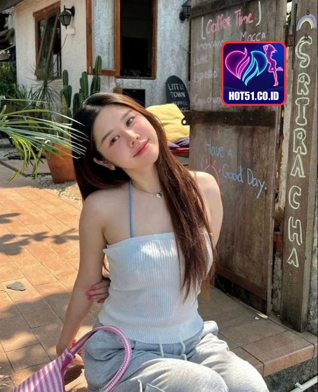 Ratna-HOT51.CO.ID