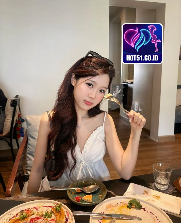Claire-HOT51.CO.ID