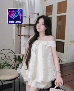 Stephanie-HOT51.CO.ID